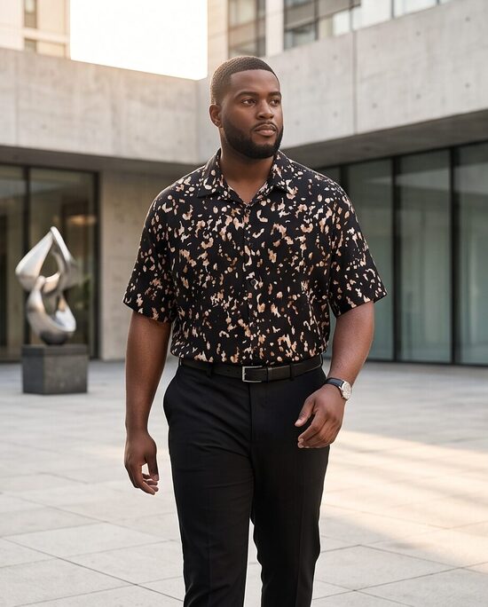 River Island krekls ar abstraktu rakstu (XL) – Jauns ar birku